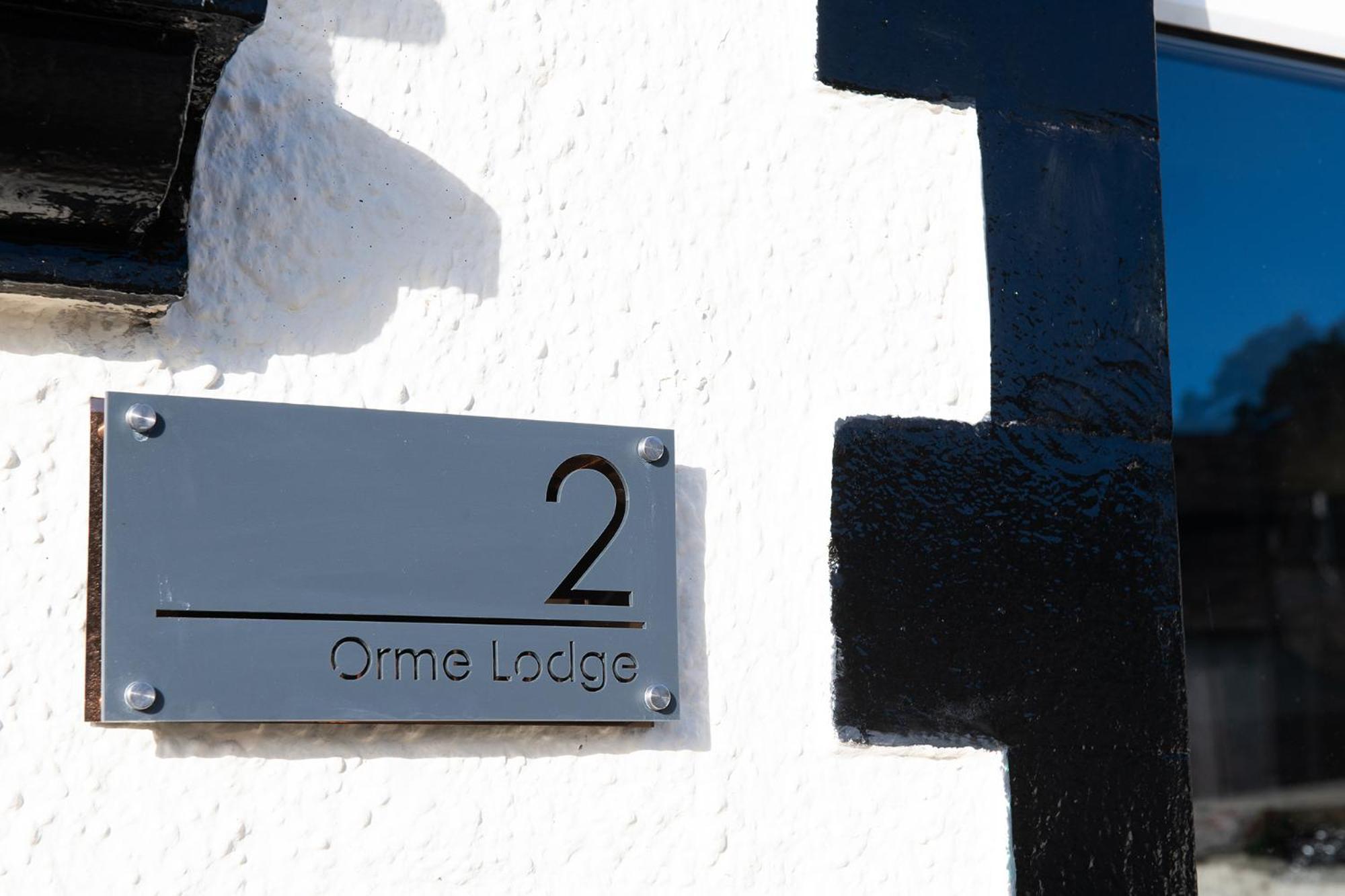 Orme Lodge 랜디드노 외부 사진